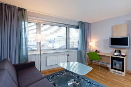 Thon Lillestrøm - 39