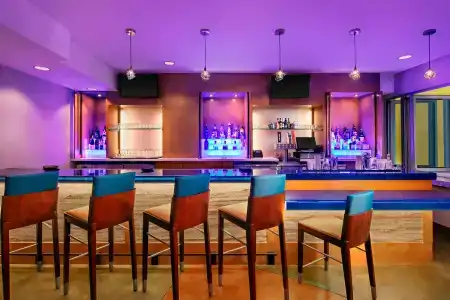 TownePlace Suites by Marriott San Diego Downtown - 40