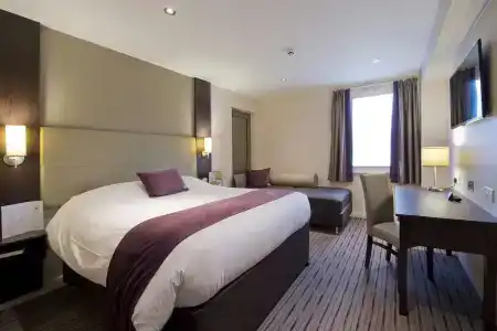 Premier Inn Lewisham - 2