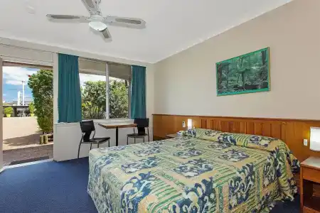 Reign Inn - 23