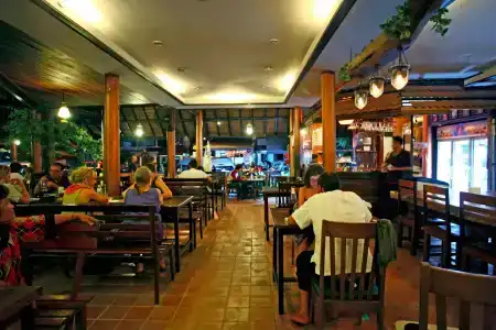 Tony's Place Bed & Breakfast Ayutthaya Thailand - 15