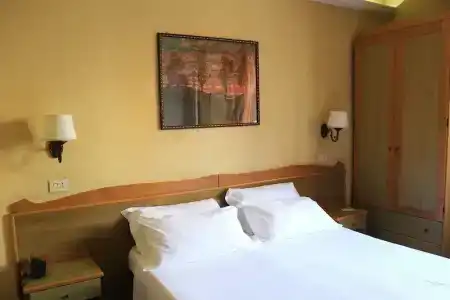Ambra Palace - 28