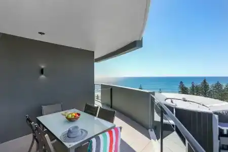 Ambience on Burleigh Beach - 55
