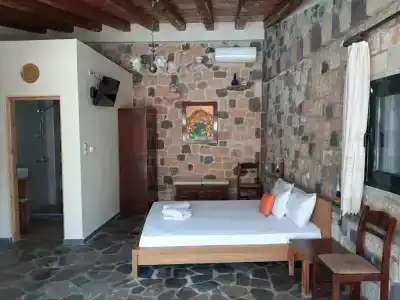 Ela Mesa - 134