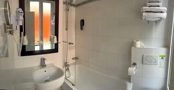 Hipotel Lilas Gambetta - 29
