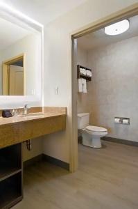 ClubHouse - 44