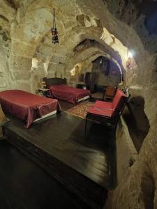 Cappadocia Antique Gelveri Cave - 186