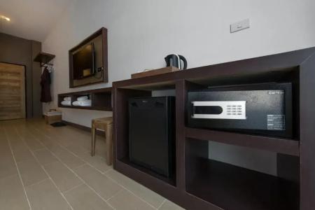 Brown House - Sha Extra Plus - 100