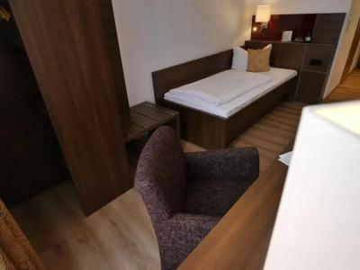 Romantica Blauer Hecht - 38