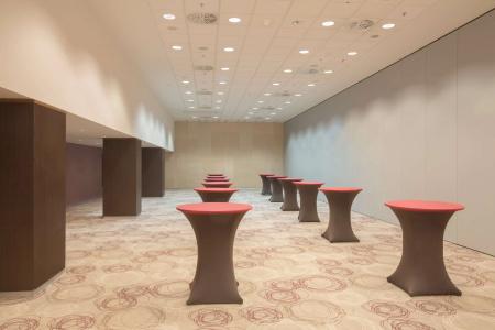 DoubleTree By Hilton Košice - 16