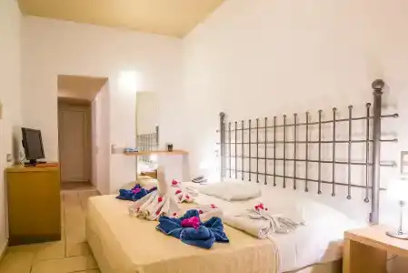 Antinea Suites & Spa - 109