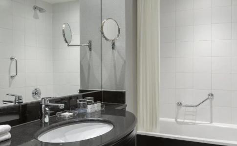 Sheraton Amsterdam Airport and Conference Center - 6