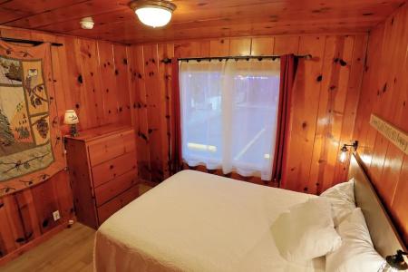 Park and Cabins - 371