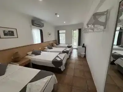 Mimosa Pension - 38