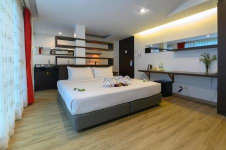 Hilltop Wellness Resort - 4