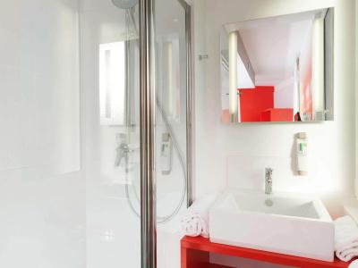 ibis Styles Vannes Gare Centre - 8