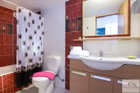 Pilot's Villas Luxury Suites - 85