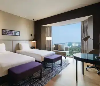 Hilton - 3
