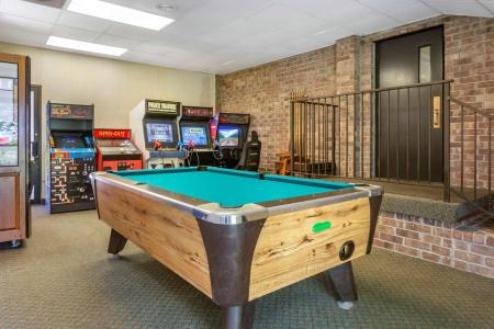 Comfort Inn at Thousand Hills - 15
