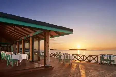 Sun Island Resort & Spa - 24