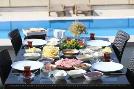 Tarihi Kumbaba Otel - 9