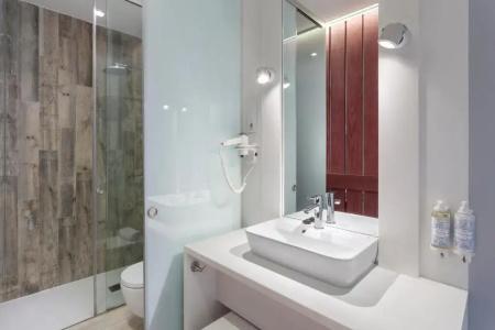 B&B Madrid Centro Fuencarral 52 - 65