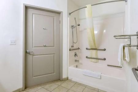 Studio 6-Bakersfield, CA - 73