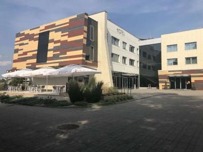 Grape Town -, Spa, Sport, Bowling, Squash, Restaurant - 36
