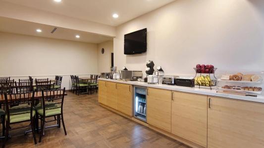 Best Western Plus - 21
