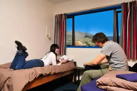 Tasman Bay Backpackers - 14