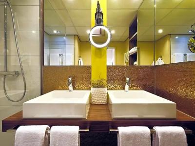 Mercure Groningen Martiniplaza - 68