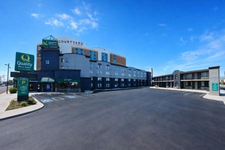 Quality Inn and Suites - 29