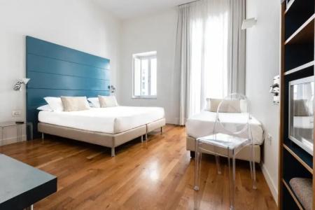 Piazza Bellini & Apartments - 81