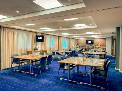 Holiday Inn Express London Stratford, An Ihg - 31