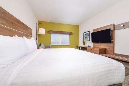 Holiday Inn Express & Suites - St. Petersburg - Madeira Beach, an IHG - 32
