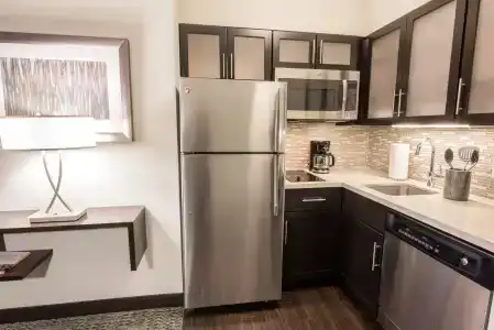 Home2 Suites by Hilton Albany Airport/Wolf Rd - 90