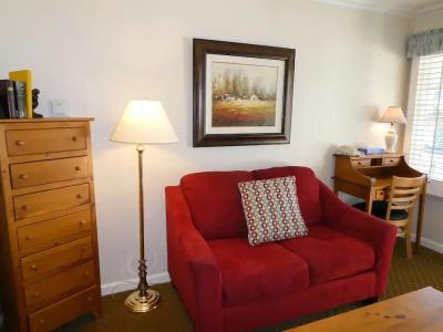Briarwood Inn - 99