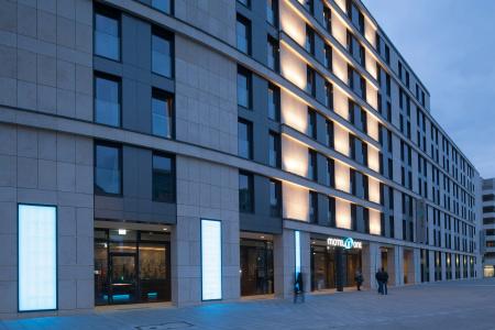 One Frankfurt Messe - 15