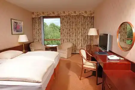 Maritim Bremen - 85