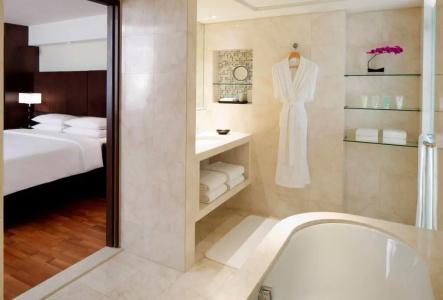 Hyatt Regency Dubai - Corniche - 6