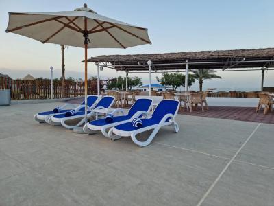 Holiday Beach Resort - 1