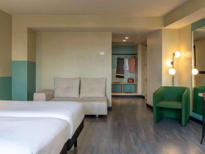 Ibis Styles Zaragoza Ramiro I - 2