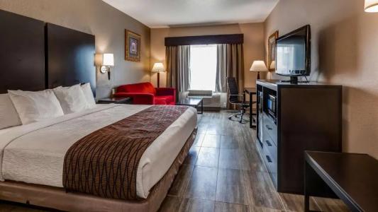 Best Western Plus Heritage Inn - 48