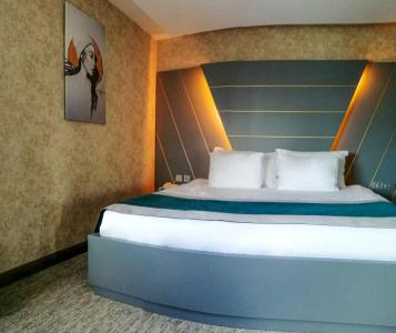 The Life & Spa - 16