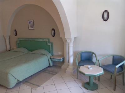 Shell Beach & Spa - 59