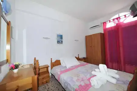 Santa Irini - 2