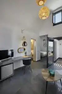 Oia Suites - 30
