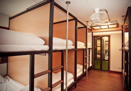 The Arak Bed, Bar and Hostel - 2