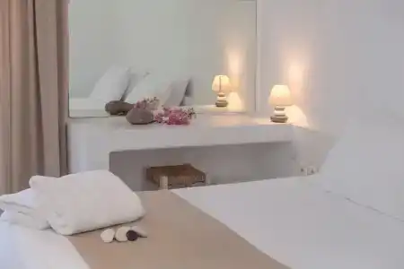 Kanale's Rooms & Suites - 104