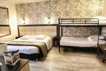 Hôtel Le Bayeux - 41